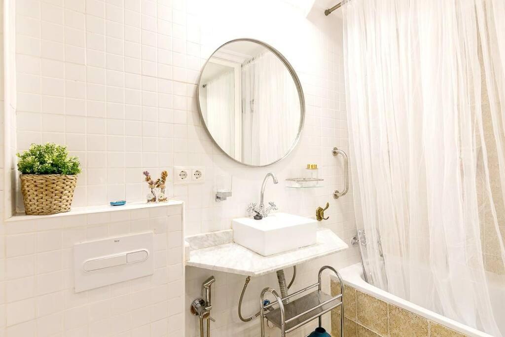 Precioso Apartamento Centrico Seville Ngoại thất bức ảnh